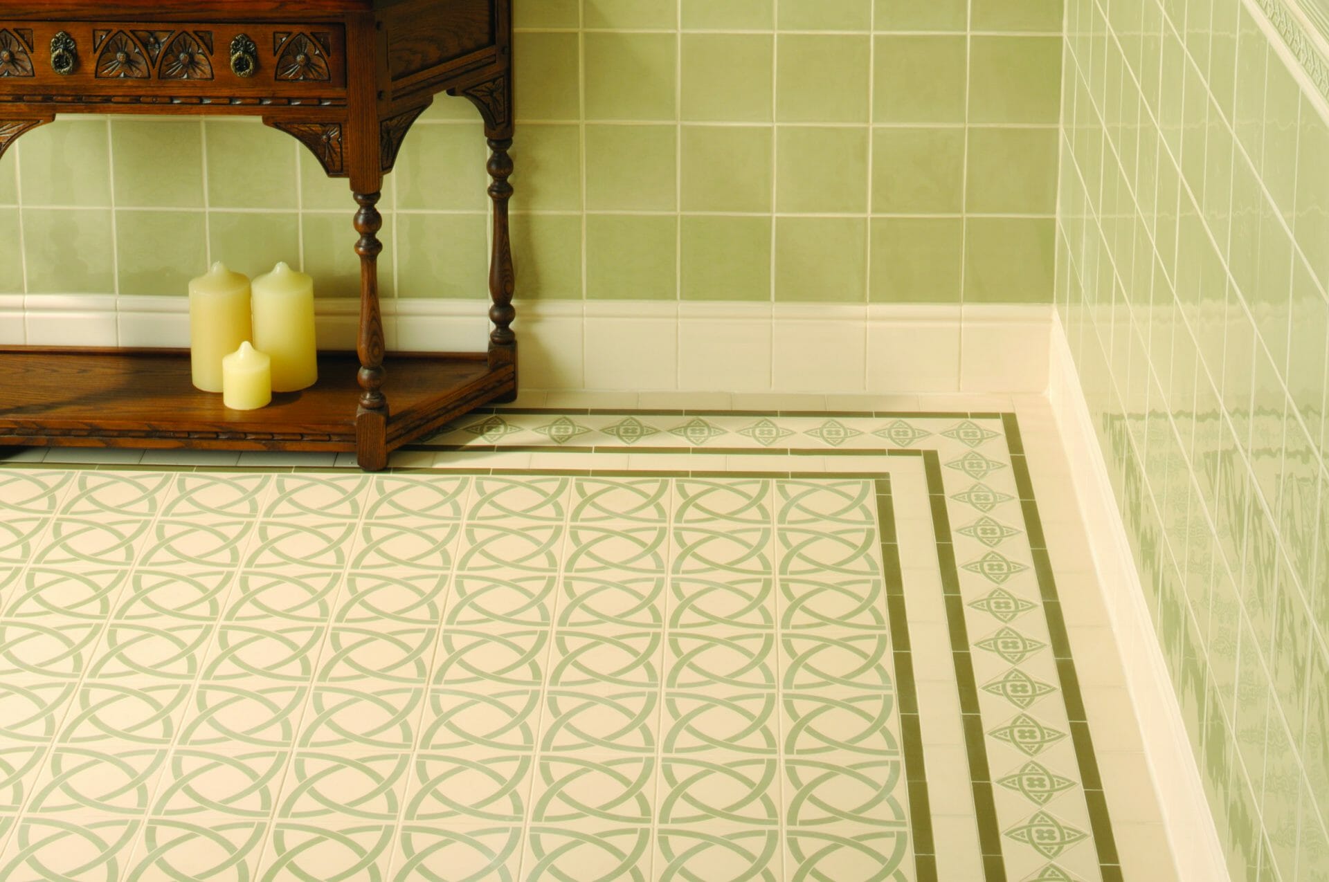 7947V Dublin green on white with 7948V Galway green on whi_2